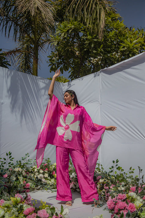 PINK PHOOL KAAFTAN SET