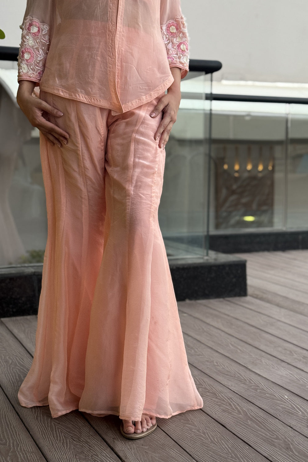 ROSE CAPE SET