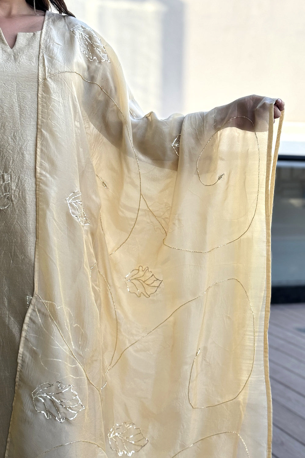 SUNEHRI KURTA SET